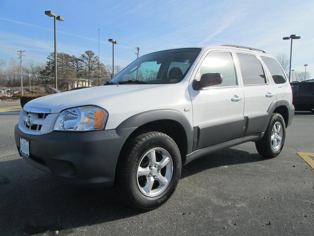 Mazda Tribute 2006 photo 2