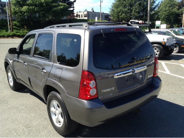 Mazda Tribute 2006 photo 2