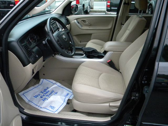 Mazda Tribute Heritage Edition SUV