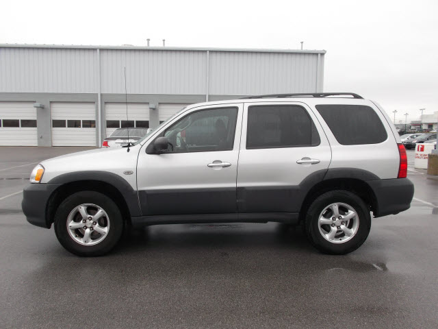 Mazda Tribute 2006 photo 3