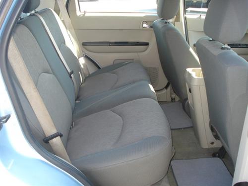 Mazda Tribute 2008 photo 2