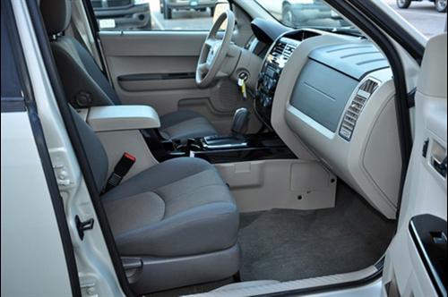 Mazda Tribute 2008 photo 3