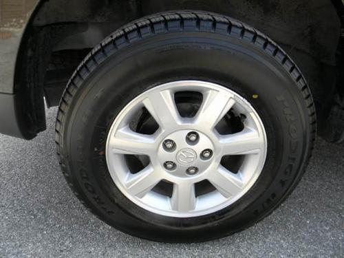 Mazda Tribute 2008 photo 2