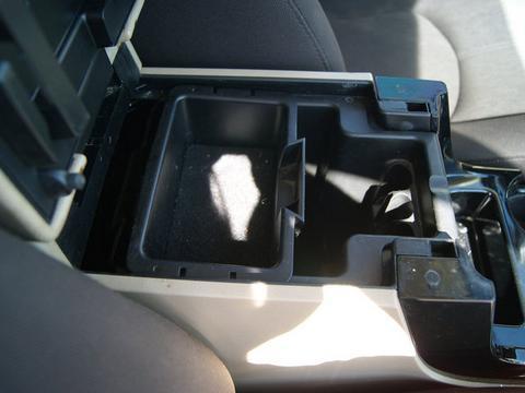 Mazda Tribute 2008 photo 2