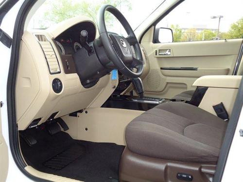 Mazda Tribute 2008 photo 2