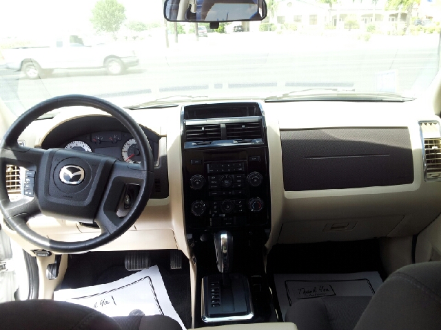 Mazda Tribute 2008 photo 2