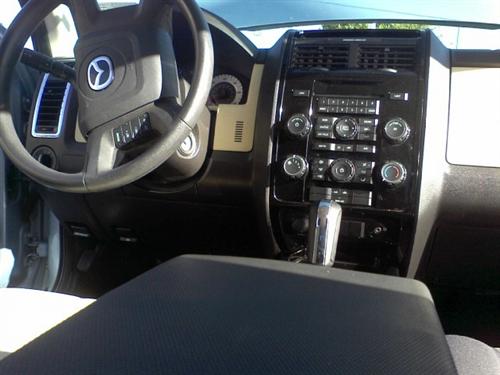 Mazda Tribute 2008 photo 2