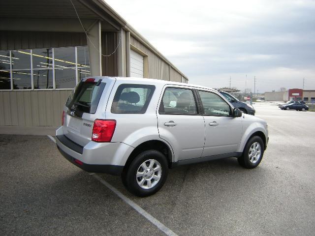 Mazda Tribute 2009 photo 2