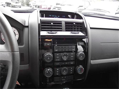 Mazda Tribute 2009 photo 3