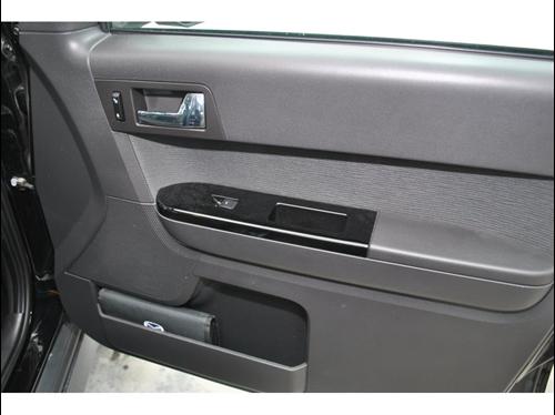 Mazda Tribute 2009 photo 4