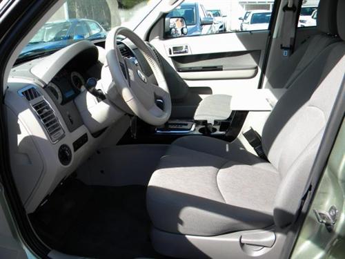 Mazda Tribute 2009 photo 1