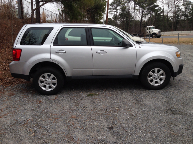 Mazda Tribute 2010 photo 1