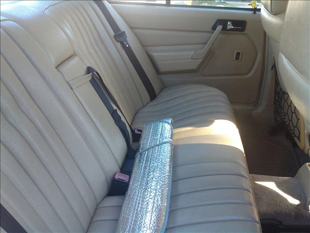 Mercedes-Benz 190 1991 photo 4