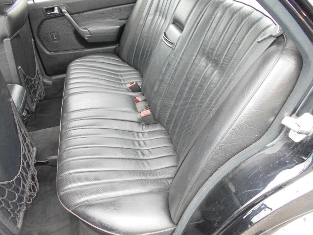 Mercedes-Benz 190 1992 photo 4