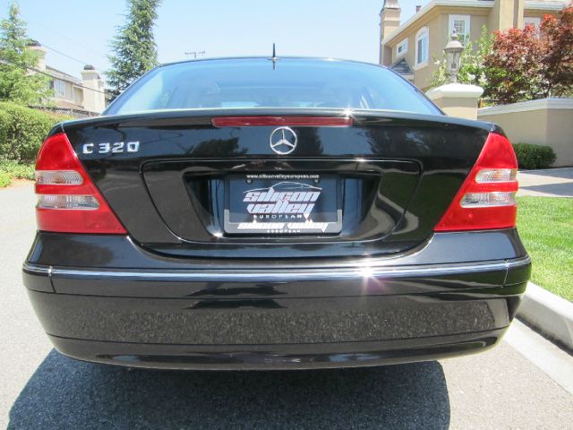 Mercedes-Benz 190 2002 photo 2