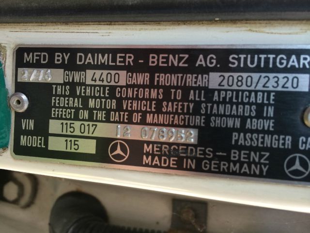 Mercedes-Benz 230 T6 AWD 7-passenger Leather Moonroof Sedan