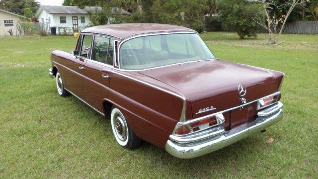 Mercedes-Benz 230 S Unknown Unspecified