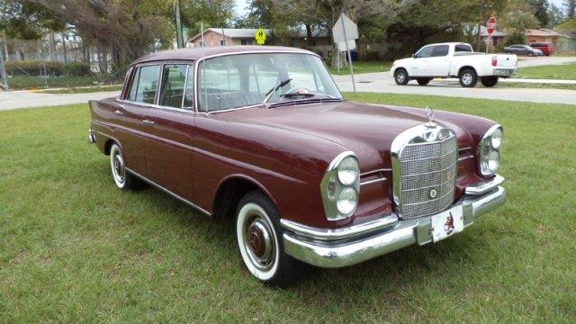 Mercedes-Benz 230 S 2015 photo 2