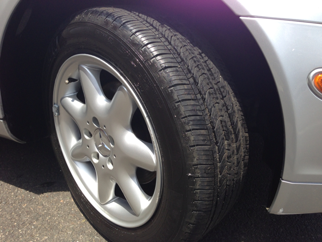 Mercedes-Benz 240 2002 photo 3