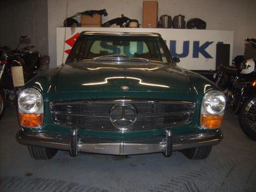 Mercedes-Benz 280 1970 photo 1