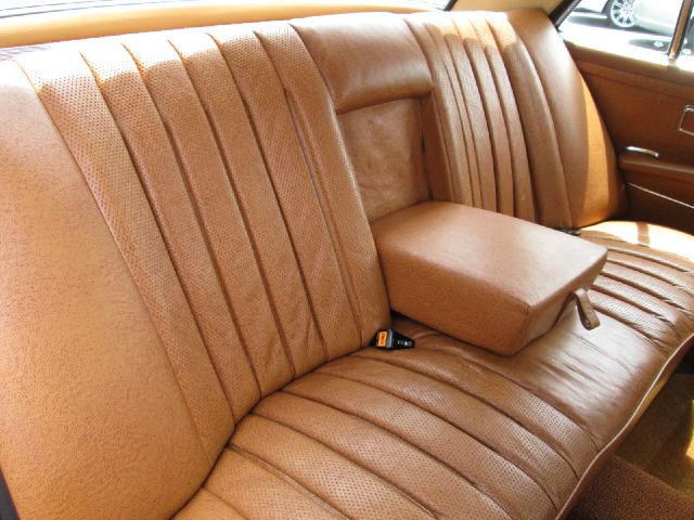 Mercedes-Benz 280 1973 photo 2