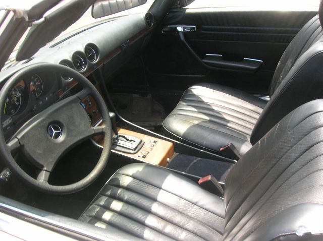 Mercedes-Benz 280 1982 photo 3