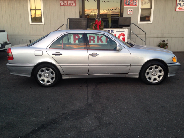 Mercedes-Benz 280 2000 photo 4