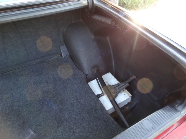 Mercedes-Benz 300 1980 photo 10