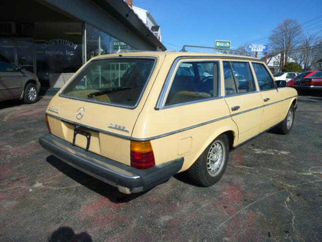 Mercedes-Benz 300 SW2 Wagon