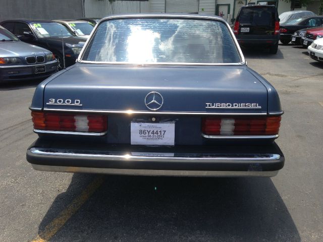 Mercedes-Benz 300 Eddie Bauer 4X4 (marshalltown) Sedan