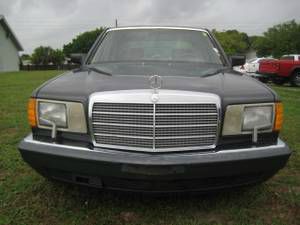 Mercedes-Benz 300 1990 photo 5