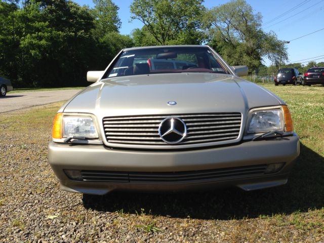 Mercedes-Benz 300 1990 photo 1