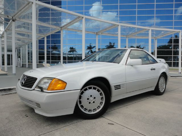 Mercedes-Benz 300 1991 photo 4