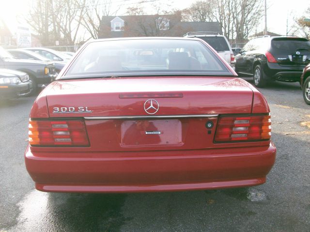 Mercedes-Benz 300 1991 photo 3