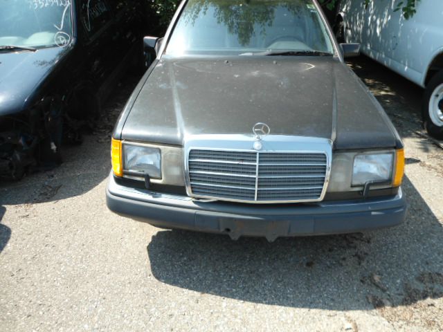 Mercedes-Benz 300 Unknown Sedan