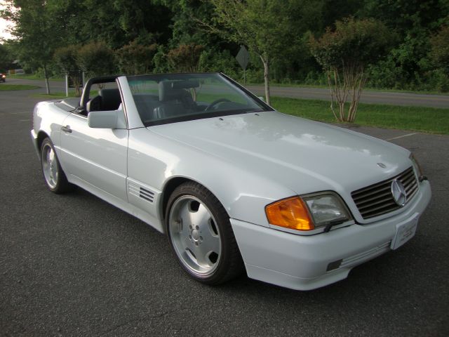 Mercedes-Benz 300 1991 photo 4