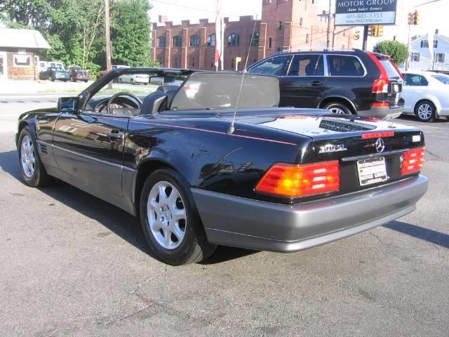 Mercedes-Benz 300 1992 photo 1