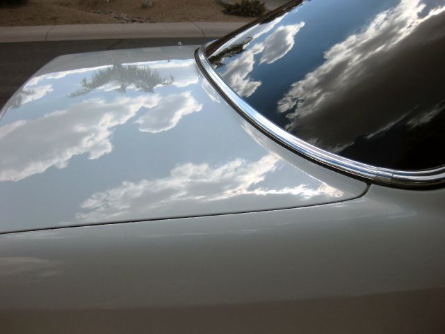 Mercedes-Benz 380 1984 photo 3