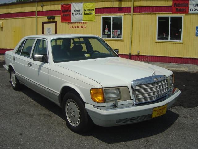 Mercedes-Benz 420 300 Wagon 4D Sedan