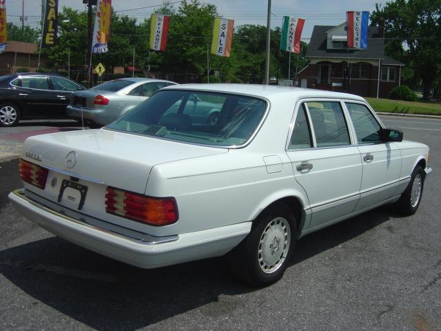 Mercedes-Benz 420 1990 photo 5