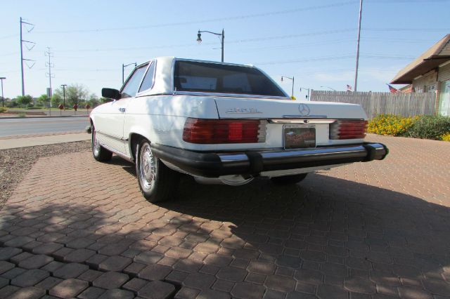 Mercedes-Benz 450SL 1980 photo 7