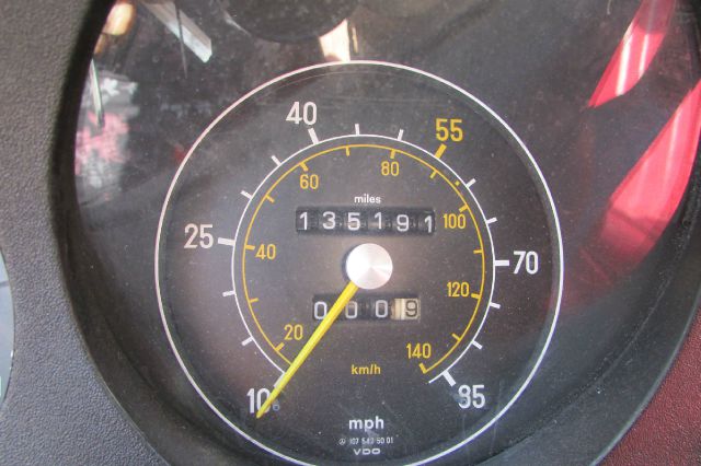 Mercedes-Benz 450SL 1980 photo 9