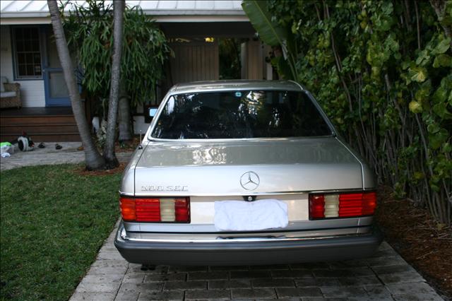 Mercedes-Benz 500 1985 photo 5