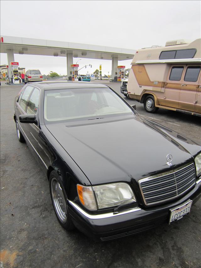 Mercedes-Benz 500 4dr Sdn Auto Quattro 2.0T Premium Sedan