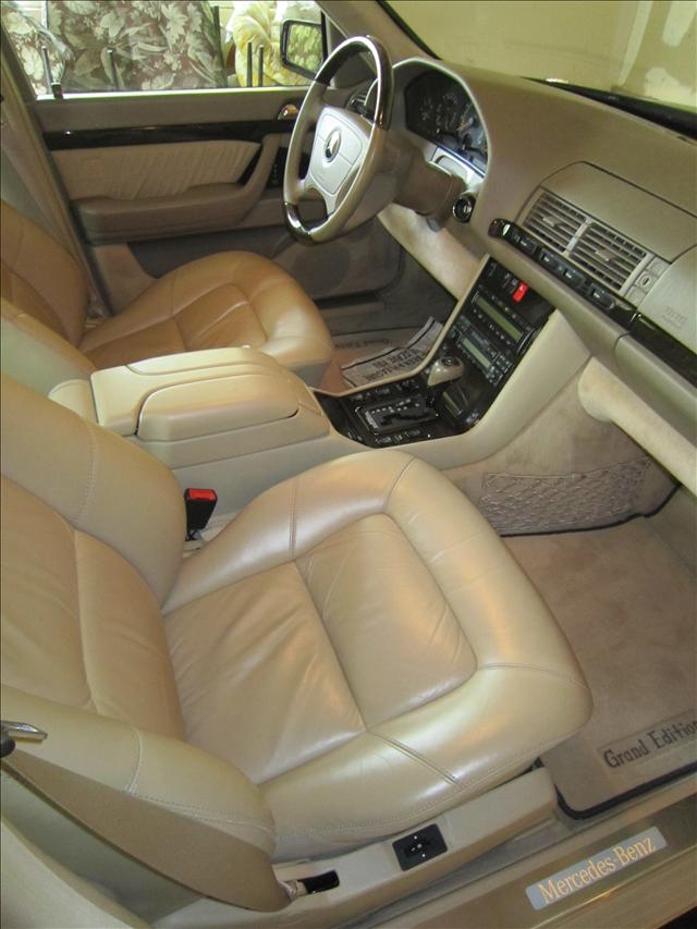 Mercedes-Benz 500 1999 photo 2