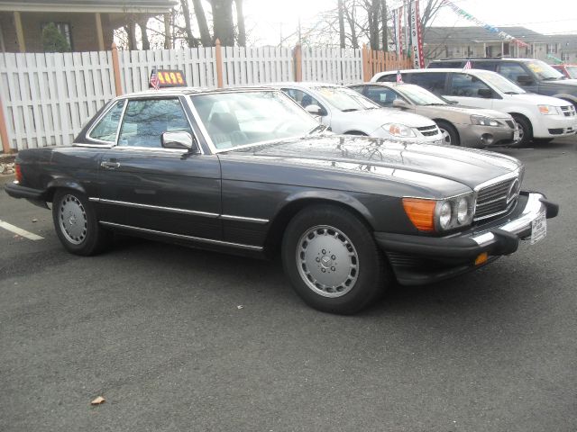 Mercedes-Benz 560 1986 photo 4