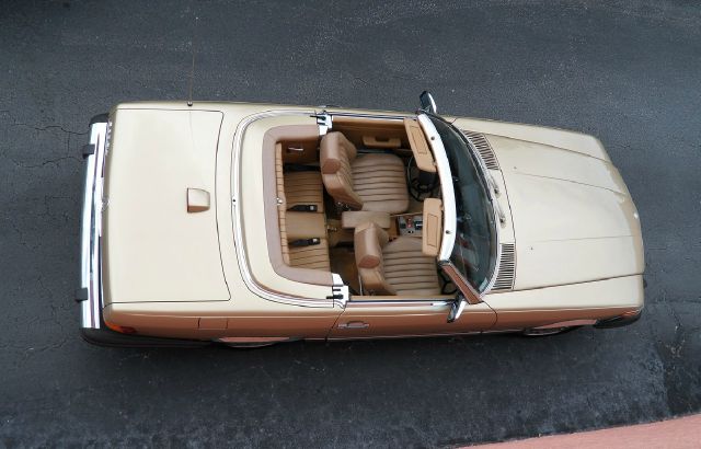 Mercedes-Benz 560 1986 photo 33