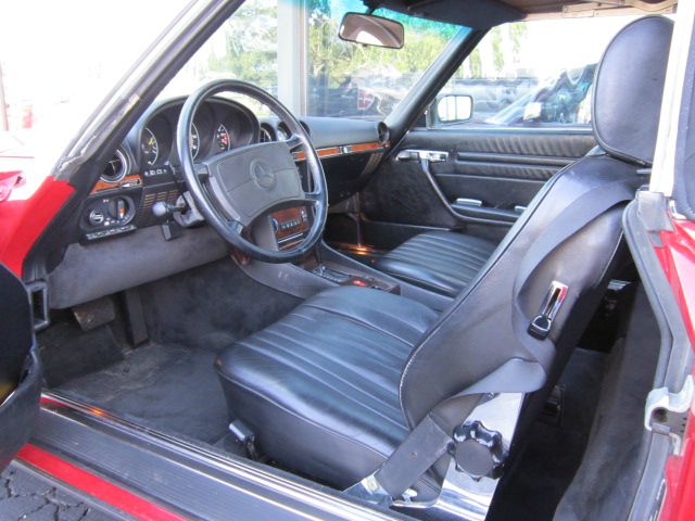 Mercedes-Benz 560 1986 photo 4