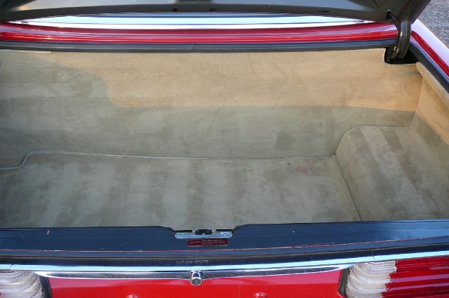 Mercedes-Benz 560 1987 photo 13