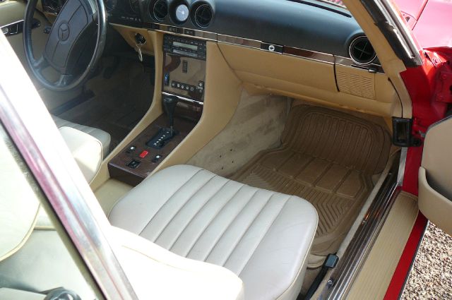 Mercedes-Benz 560 1987 photo 15